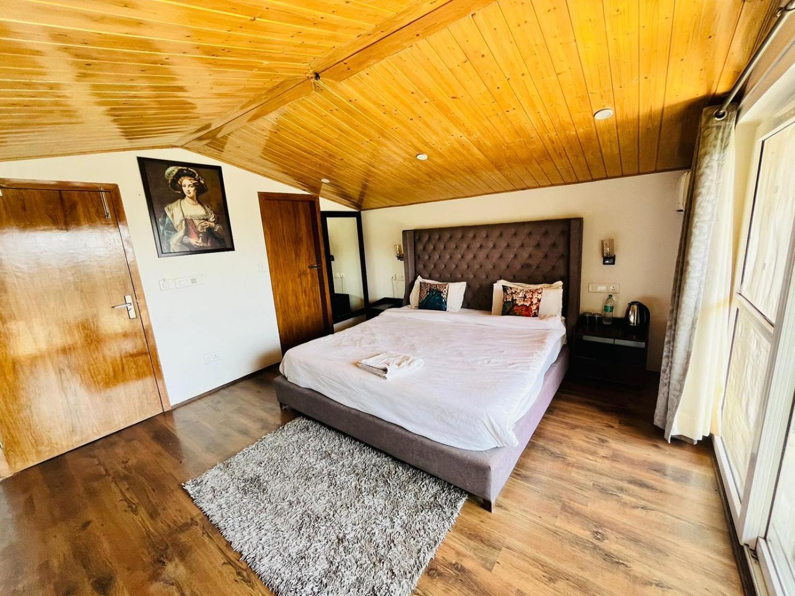 Weekend Vibes Bed & Breakfast Kasauli Exterior photo