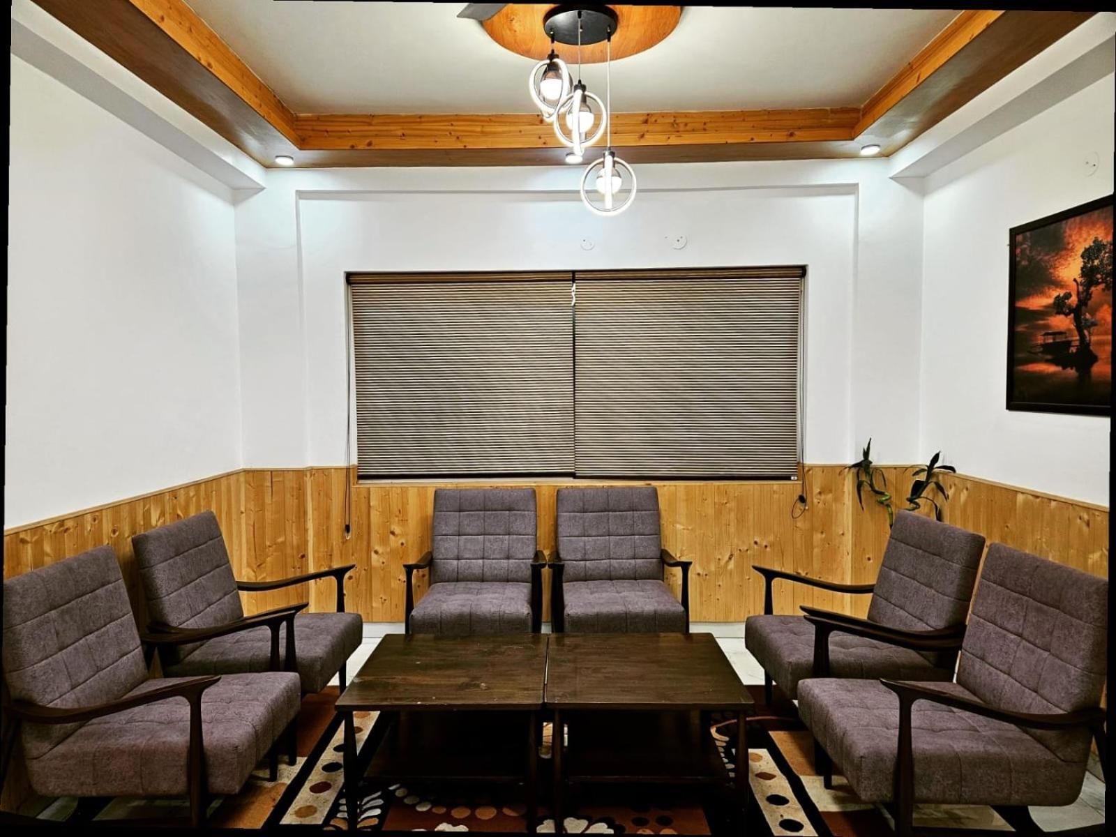 Weekend Vibes Bed & Breakfast Kasauli Exterior photo